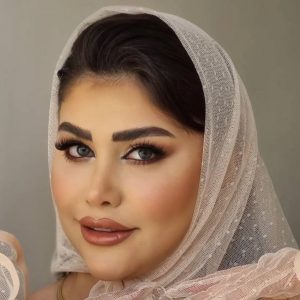 دوره گریم و میکاپ